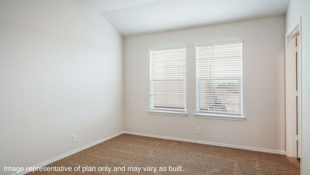 Spacious, unfurnished interior of a new home in Stonehill, San Antonio (Image 18). Spacious, unfurnished interior of a new home in Stonehill, San Antonio (Image 18).