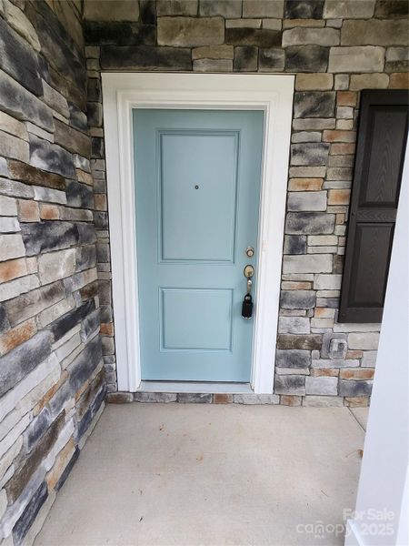 Exterior details and patio area of a home in , Charlotte (Image 4).