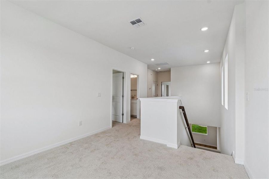Spacious, unfurnished interior of a new home in Persimmon Place – Garden Series, Wesley Chapel (Image 20).