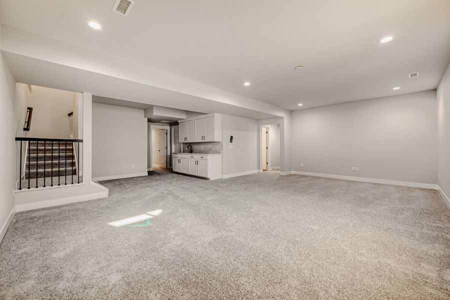 8541 Palo Alto - Basement