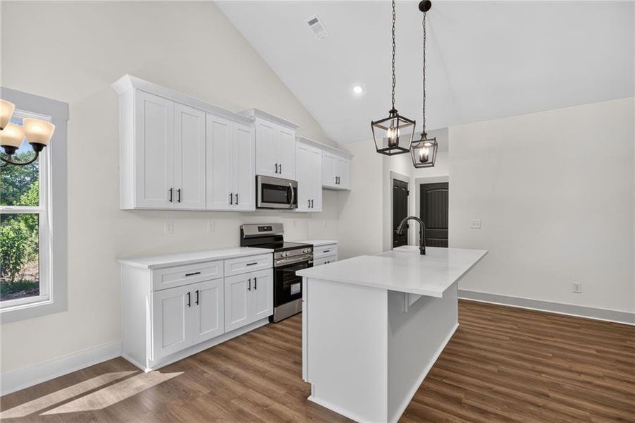 Furnished interior view inside a new home in , Silver Creek (Image 8).