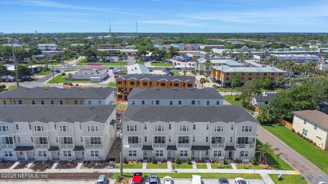 Image 33 of a home in North Beach Townhomes.