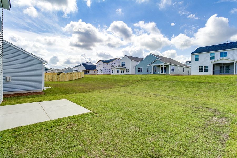 Exterior details and patio area of a home in Winston Point, Gilbert (Image 3). Exterior details and patio area of a home in Winston Point, Gilbert (Image 3).