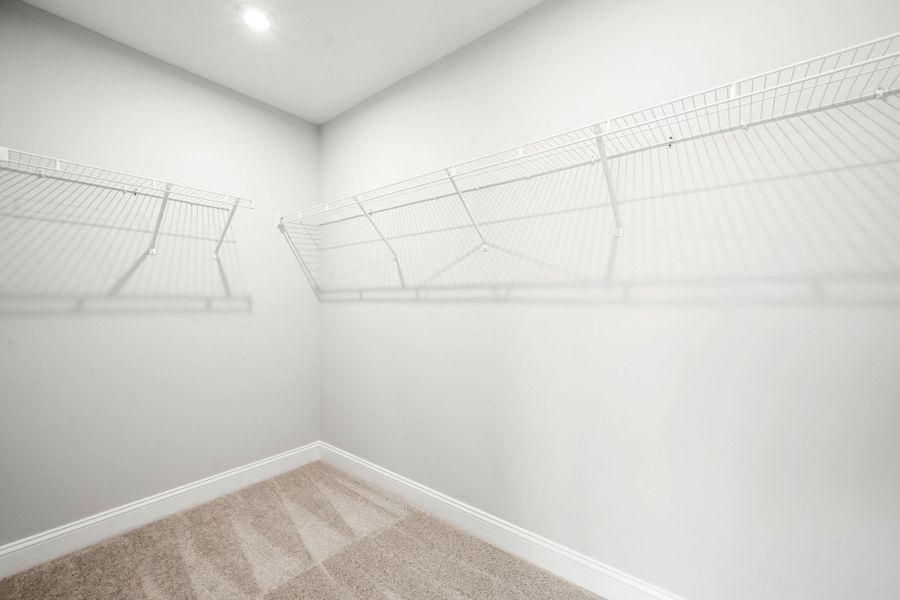 Spacious, unfurnished interior of a new home in Salem Bay, Beaufort (Image 24).