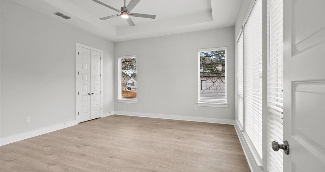 Representative unfurnished interior of a home built from the Draco by Chesmar Homes in Sunfield, Buda (Image 7).