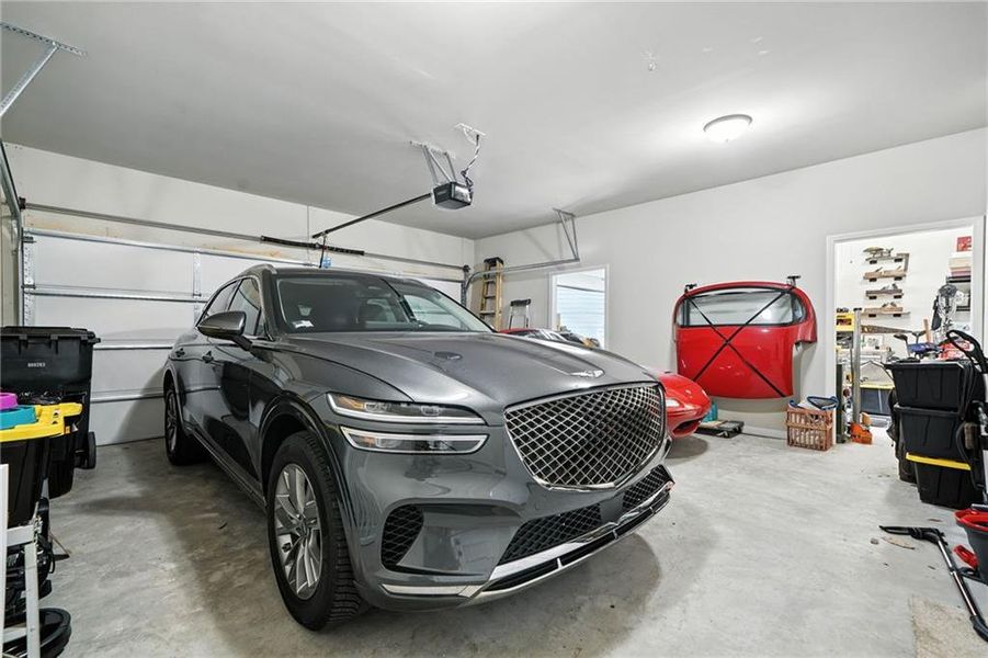 Furnished interior view inside a new home in , Waleska (Image 35).