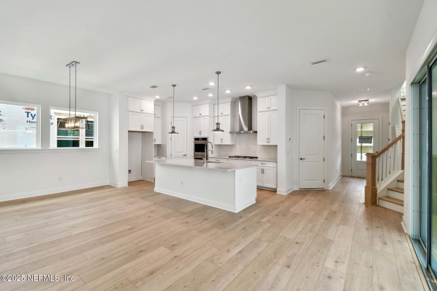 Furnished interior view inside a new home in Reflections 40' Front Load, Ponte Vedra (Image 7).