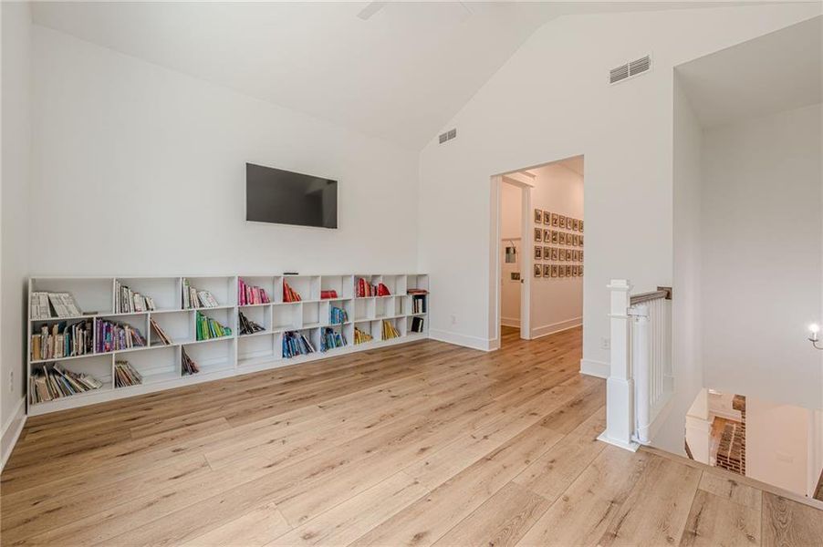 Image 68 of a home in .