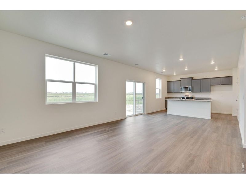Spacious, unfurnished interior of a new home in Vista Meadows, Fort Lupton (Image 23). Spacious, unfurnished interior of a new home in Vista Meadows, Fort Lupton (Image 23).