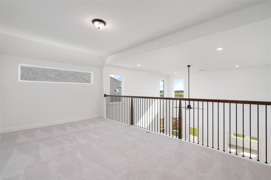 Spacious, unfurnished interior of a new home in Wildflower Ranch, Fort Worth (Image 17). Spacious, unfurnished interior of a new home in Wildflower Ranch, Fort Worth (Image 17).