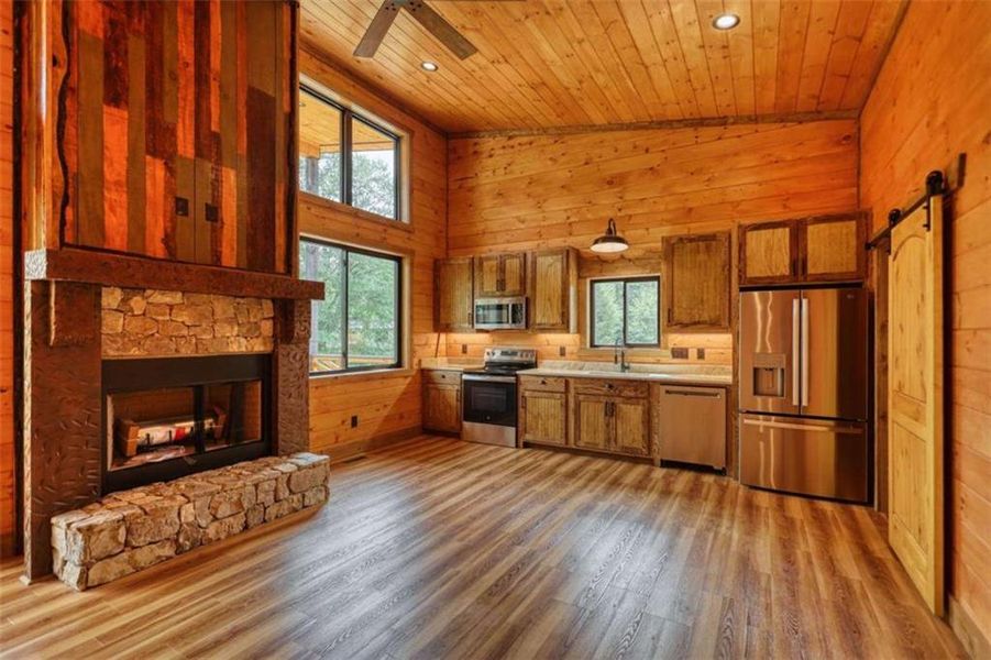 Image 76 of a home in .
