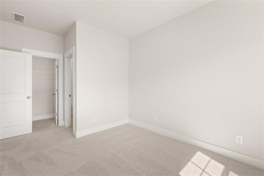 Spacious, unfurnished interior of a new home in Traditions of Braselton, Jefferson (Image 33).