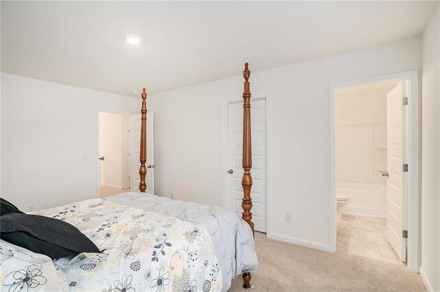 Furnished interior view inside a new home in Wildwood, Covington (Image 6).