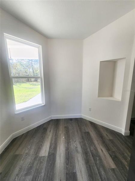 Spacious, unfurnished interior of a new home in , Dunnellon (Image 18).