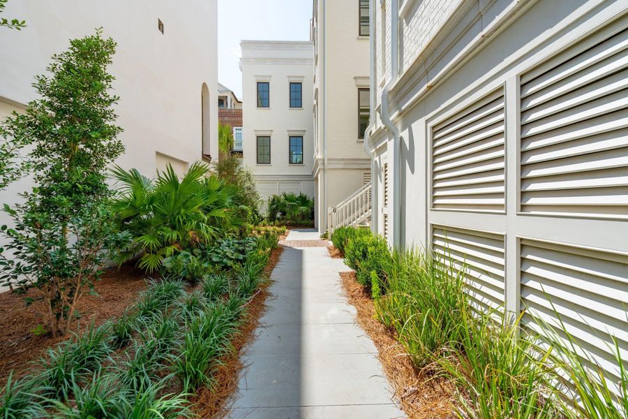 Image 67 of a home in .