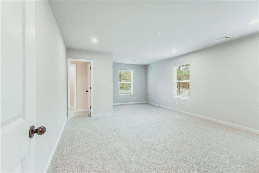 Spacious, unfurnished interior of a new home in The Reserve at Chapel Hill Phase II, Douglasville (Image 16). Spacious, unfurnished interior of a new home in The Reserve at Chapel Hill Phase II, Douglasville (Image 16).