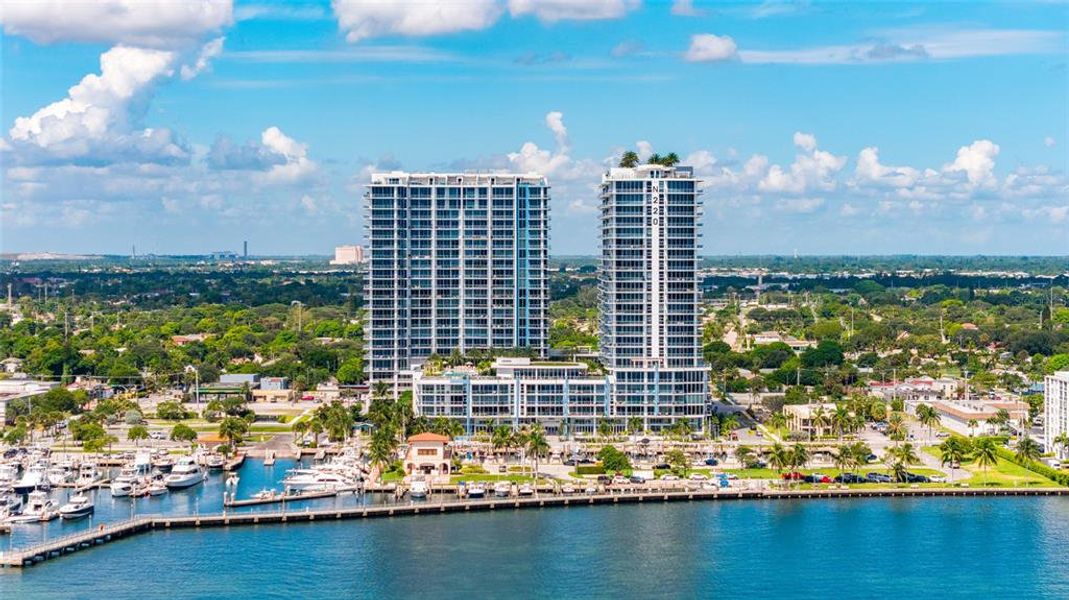 Condo located in Lake Park, FL showcasing its design and architecture (Image 27). Condo located in Lake Park, FL showcasing its design and architecture (Image 27).