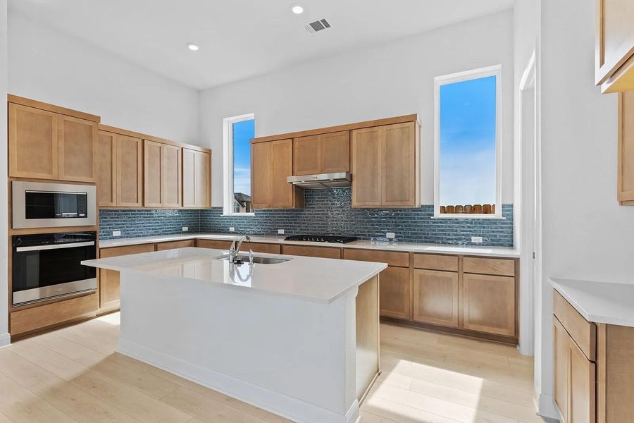 Furnished interior view inside a new home in The Colony - 50', Bastrop (Image 4).