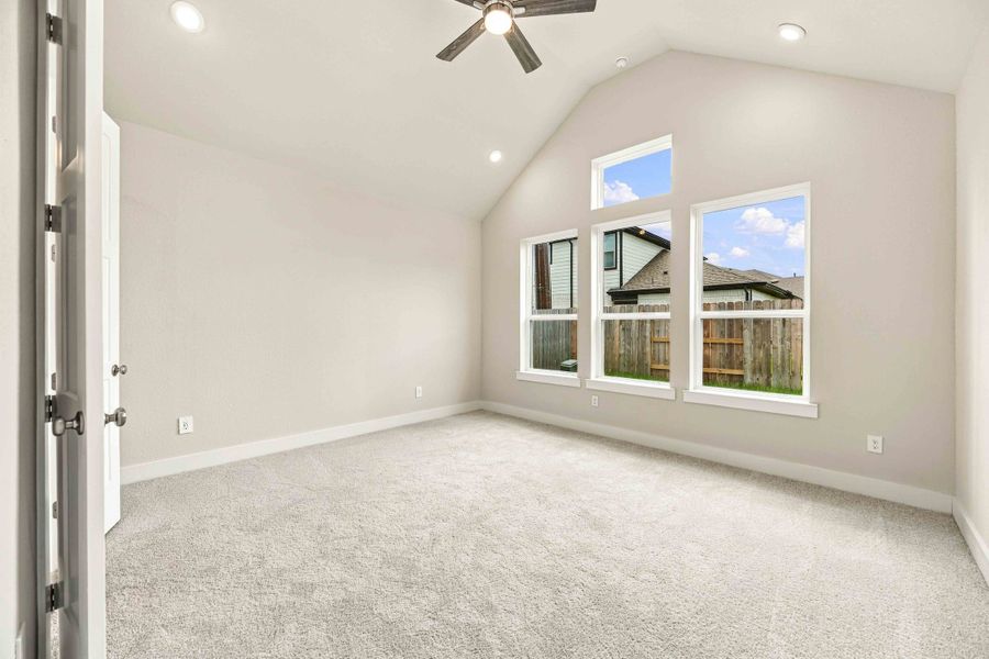 Spacious, unfurnished interior of a new home in Arabella on the Prairie, Richmond (Image 24).