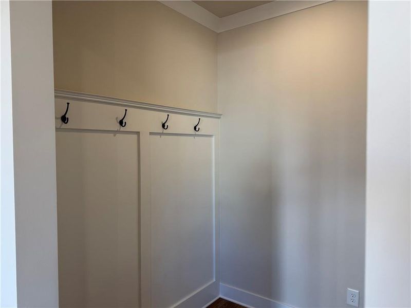 Spacious, unfurnished interior of a new home in Rosewood Lake Estates, Hoschton (Image 32).