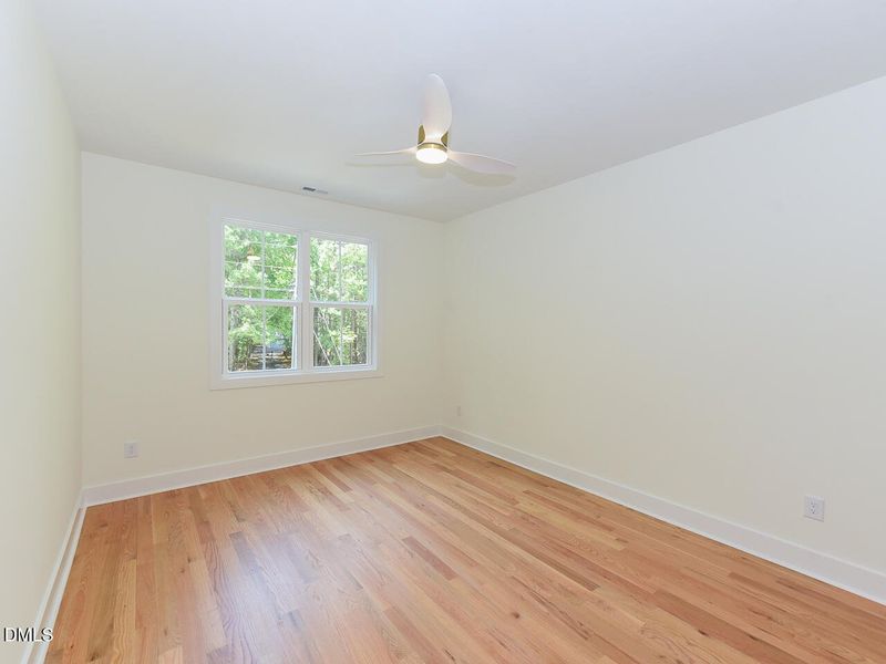 Interior - upstairs - bedroom3 - ok Interior - upstairs - bedroom3 - ok