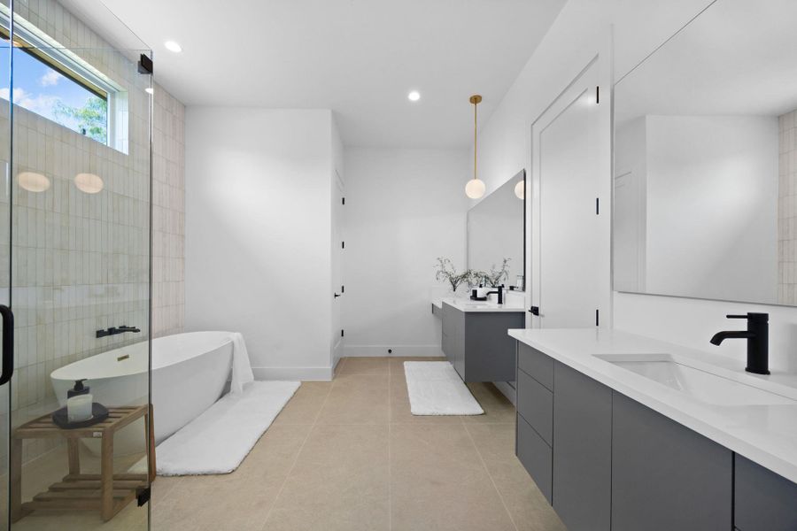 Furnished interior view inside a new home in , Austin (Image 18). Furnished interior view inside a new home in , Austin (Image 18).