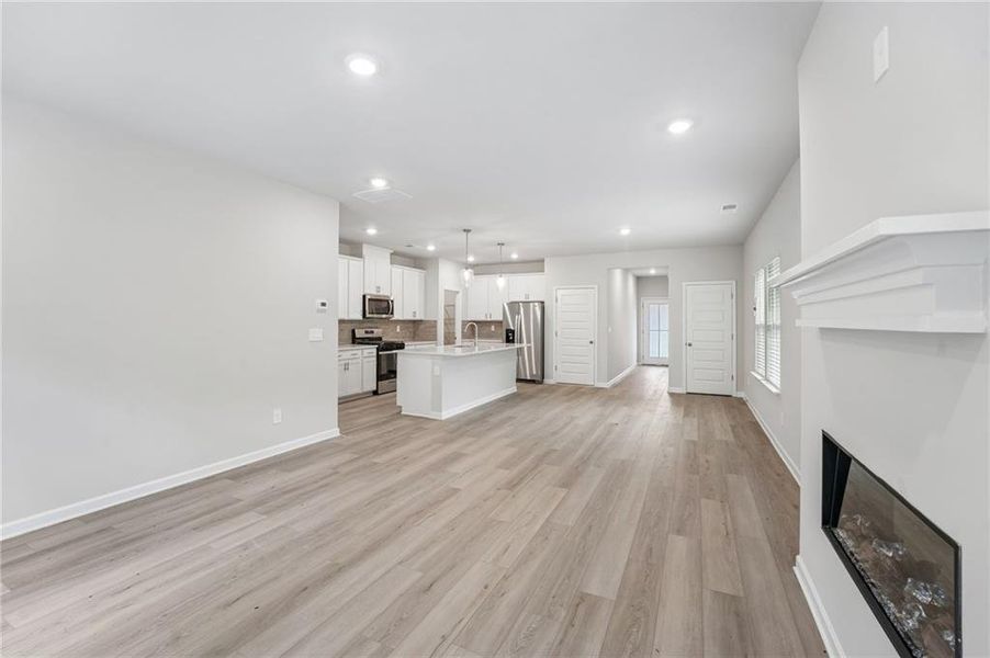 Spacious, unfurnished interior of a new home in Hemingway - Reserve Series, Cumming (Image 38). Spacious, unfurnished interior of a new home in Hemingway - Reserve Series, Cumming (Image 38).