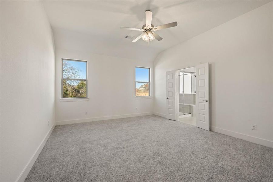 Spacious, unfurnished interior of a new home in Saddleback Estates, Boyd (Image 29).