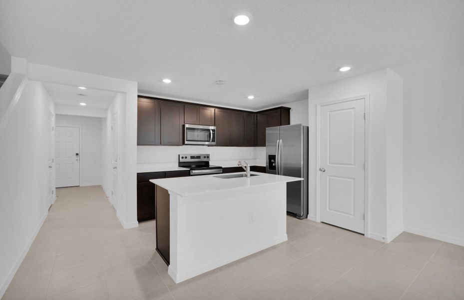 Furnished interior view inside a new home in Normandy Pines, Jacksonville (Image 10).