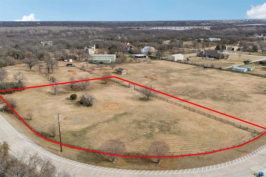 Boundary Lines shown are approximate and may vary