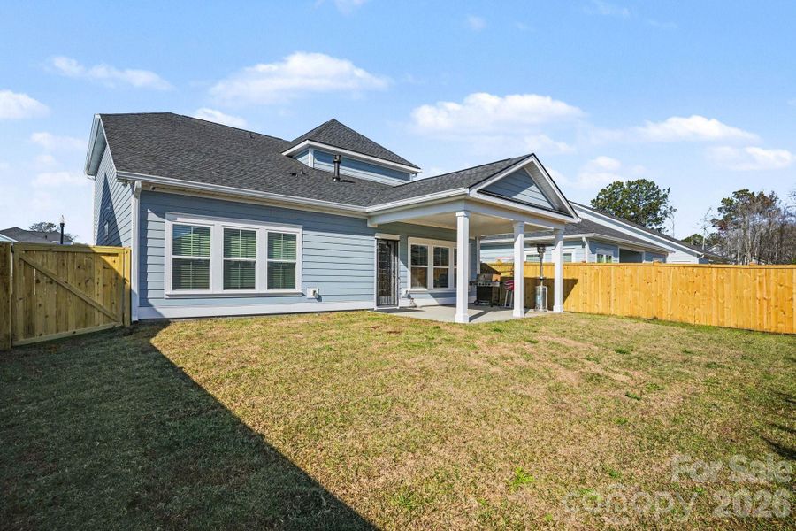 Exterior details and patio area of a home in , Myrtle Beach (Image 22).