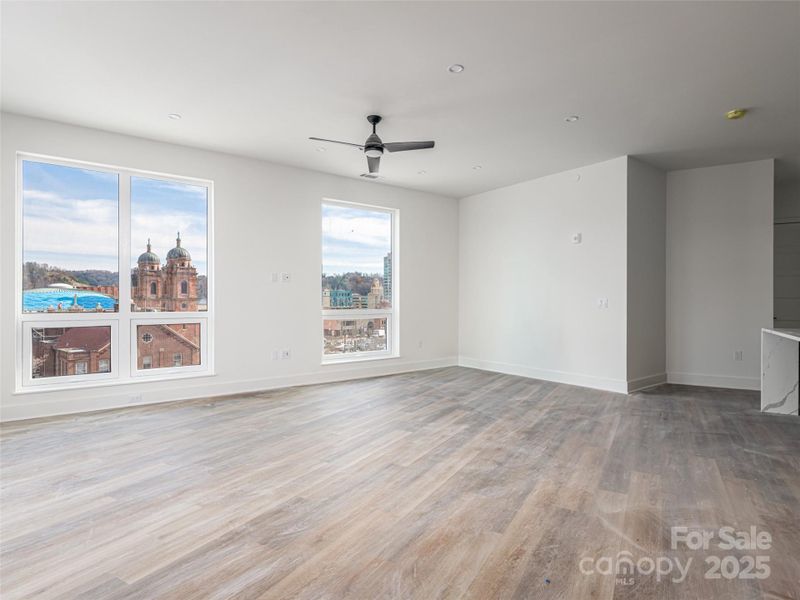 Photo Similar Photo Similar