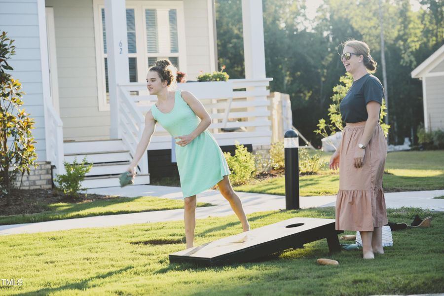 CP Cottage Cornhole