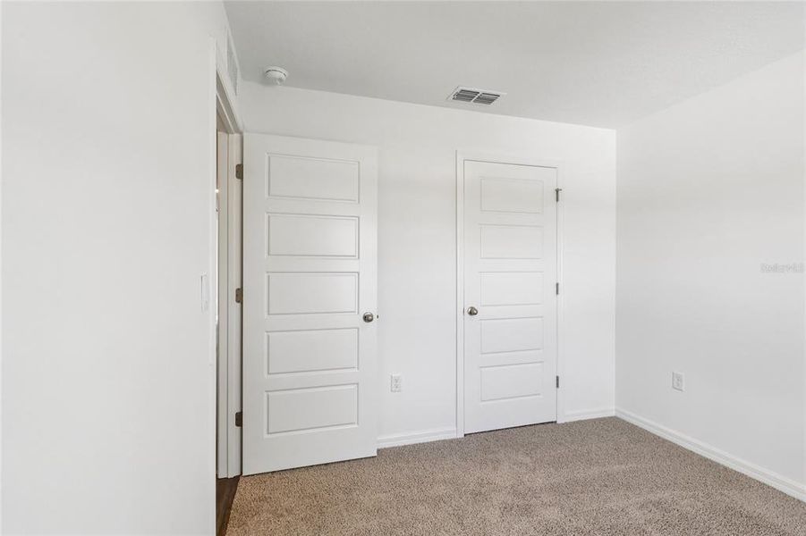 Spacious, unfurnished interior of a new home in Leoma's Landing, Lake Wales (Image 16).