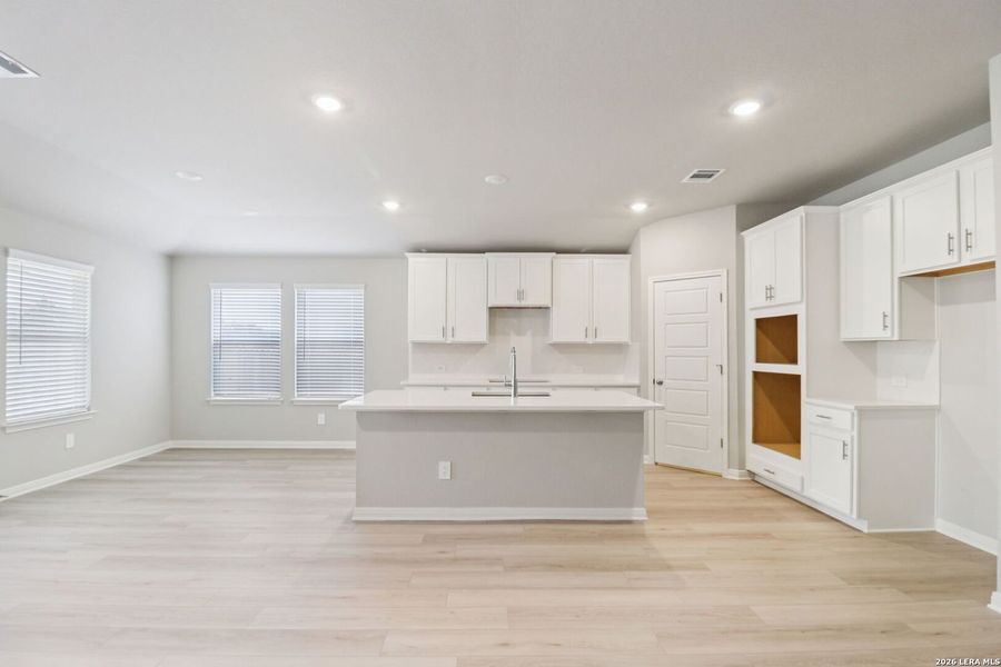 Furnished interior view inside a new home in Sagebrooke - Classic Series, San Antonio (Image 6).