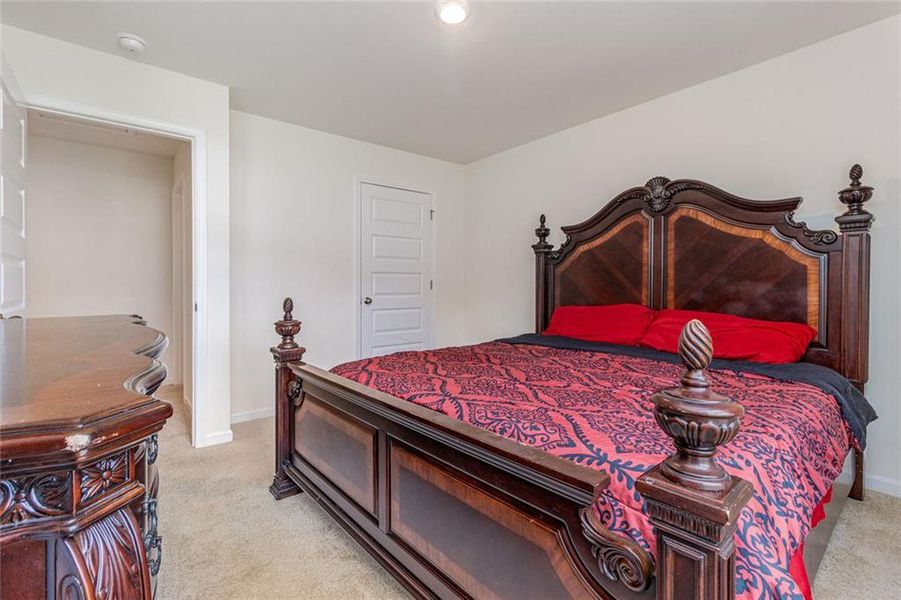 Furnished interior view inside a new home in Broder Farm, Stockbridge (Image 25).