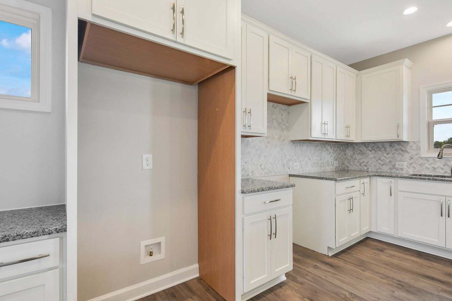 Image 239 representing the Brunswick by Caviness & Cates Communities in Maggie Way, Wendell, NC. Image 239 representing the Brunswick by Caviness & Cates Communities in Maggie Way, Wendell, NC.