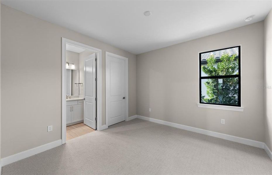 Spacious, unfurnished interior of a new home in , North Port (Image 32).