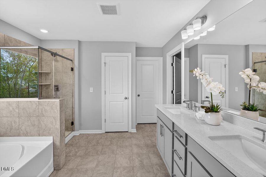 hj-nc-raleigh-silverstone-traditional-sh