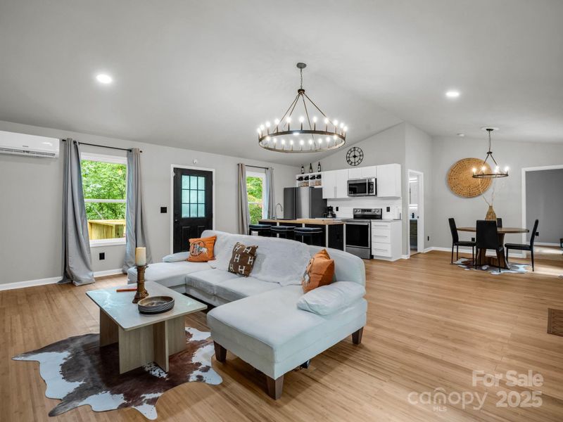 257 Roadrunner Circle Lake Lure NC 28746-11 257 Roadrunner Circle Lake Lure NC 28746-11