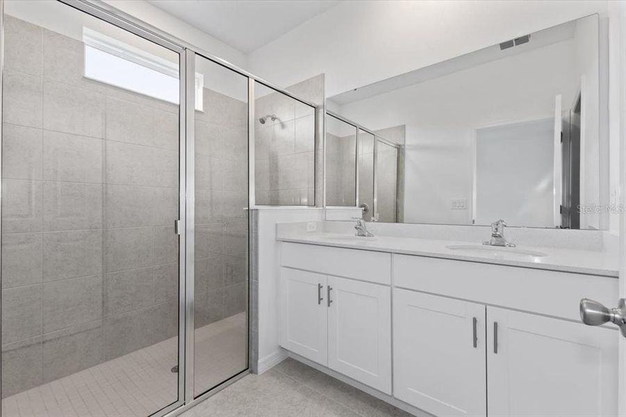 Furnished interior view inside a new home in Mirror Lake Village, Fruitland Park (Image 4).