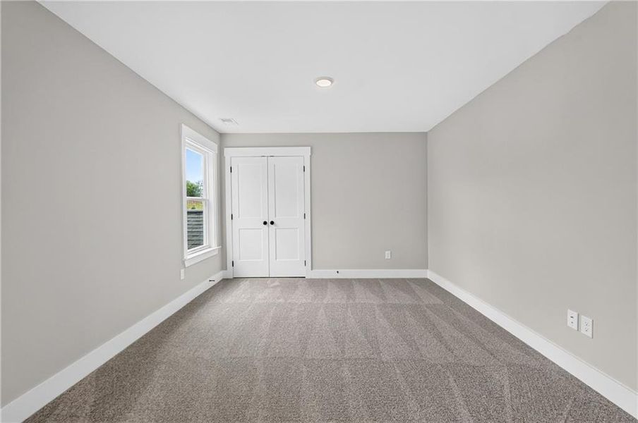 Spacious, unfurnished interior of a new home in Arbor West, Dawsonville (Image 36).