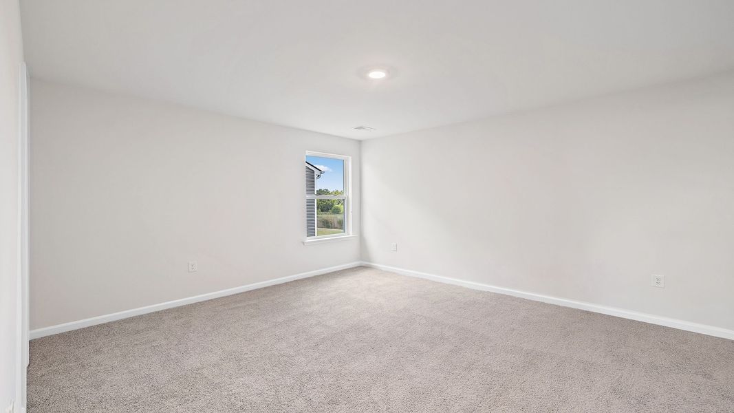 Spacious, unfurnished interior of a new home in Waverly Station, Greenwood (Image 19).