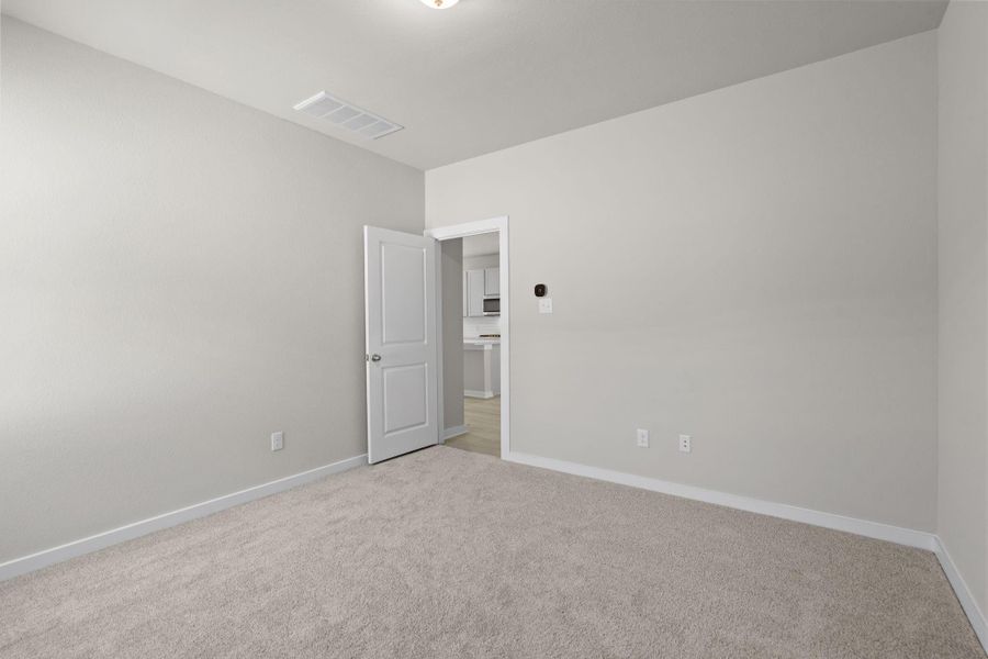 Spacious, unfurnished interior of a new home in Westridge Cove, Conroe (Image 18). Spacious, unfurnished interior of a new home in Westridge Cove, Conroe (Image 18).