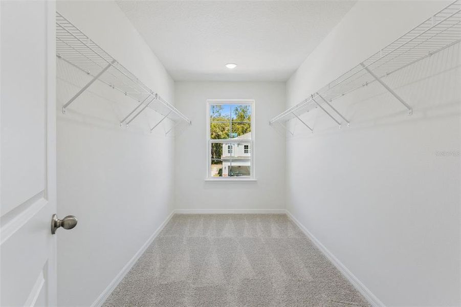 Spacious, unfurnished interior of a new home in Estes Reserve, Eustis (Image 22).