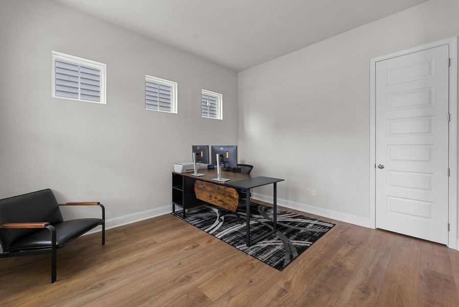 Furnished interior view inside a new home in Heron's Walk at Summers Corner, Summerville (Image 37).