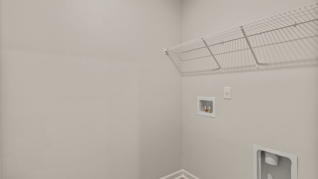 Spacious, unfurnished interior of a new home in Brooks Station, Dacula (Image 27).