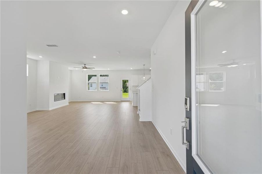 Spacious, unfurnished interior of a new home in Windance Lake, Loganville (Image 38).