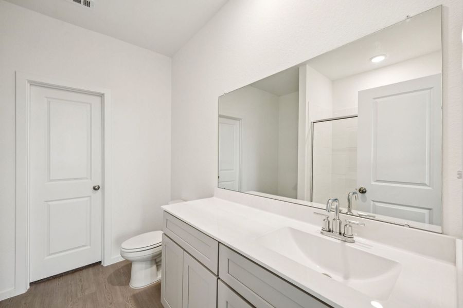 Furnished interior view inside a new home in Montgomery Bend, Montgomery (Image 9).