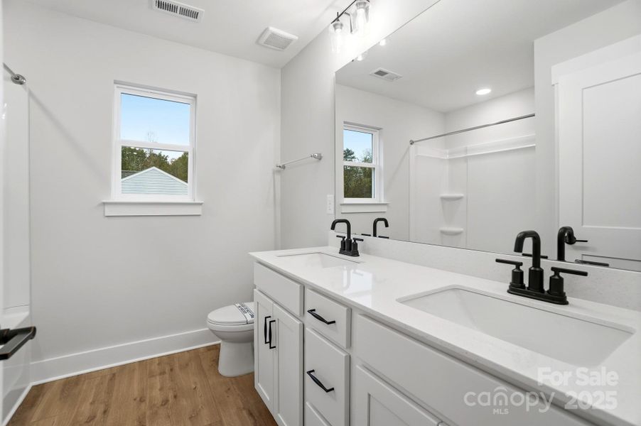 Furnished interior view inside a new home in Summerlin, Mooresville (Image 3).